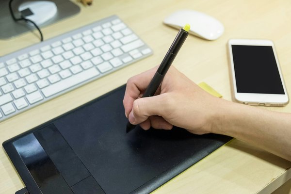 Illumina | agence web la rochelle | site web & seo : solutions sur mesure